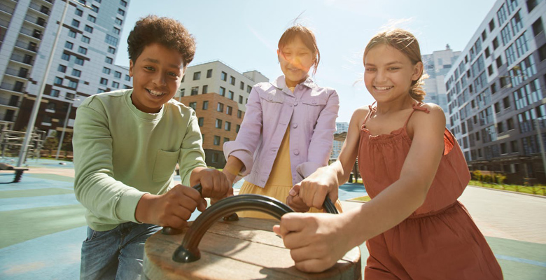Camper and Nicholsons and CampInteractive partnership