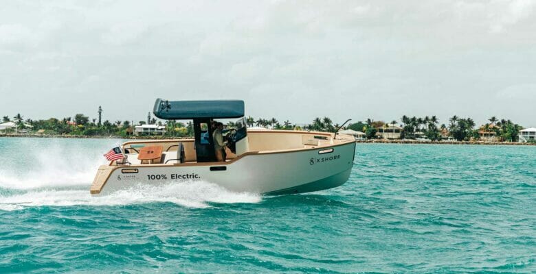 the X Shore Eelex 8000